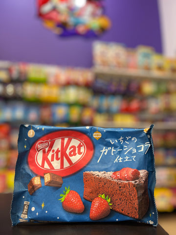 Kit Kat Strawberry Chocolate Family Bag (Japan)