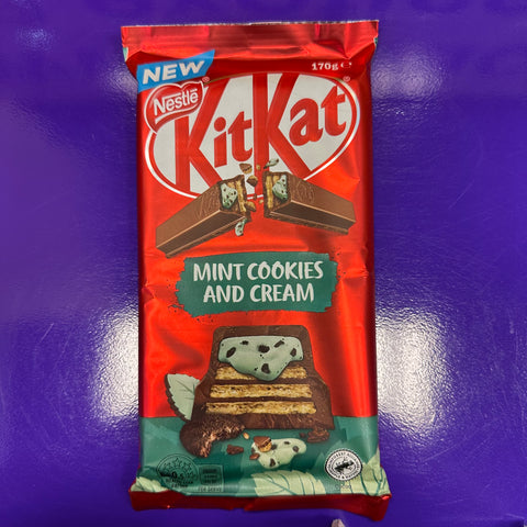 Kit Kat Mint Cookies & Cream Giant Bar (Australia)